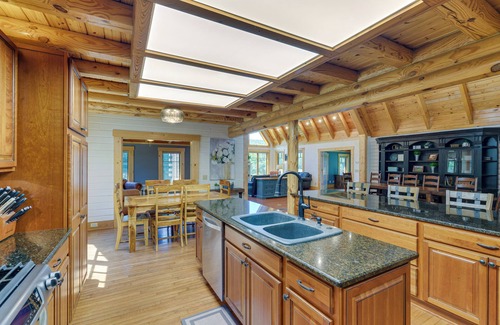 Hayesville House | Private Pool: Spacious Hayesville Vacation Home!