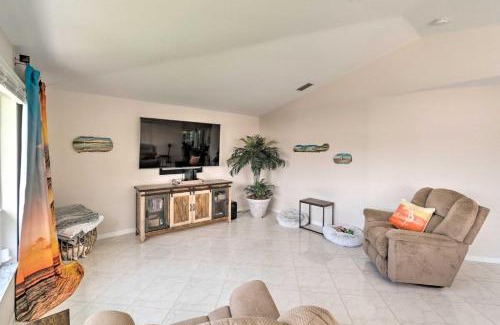 Caloosahatchee House | Private Pool Waterfront Cape Coral Home!