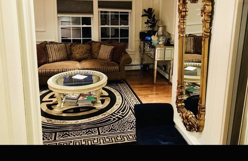 Riverhead House | Private property near beaches,wineries, close to everything