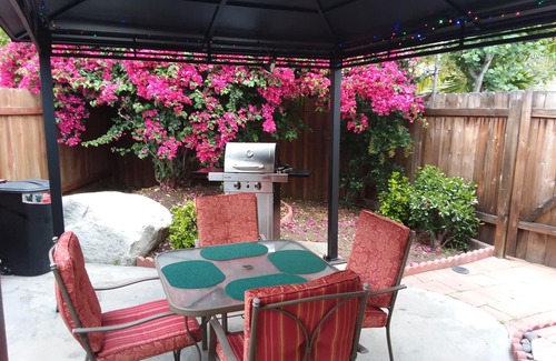 Guajome House | Private Quiet House Centrally Located