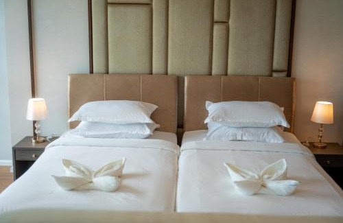 Cherngtalay Apartment | Private Residents in Surin Mida
