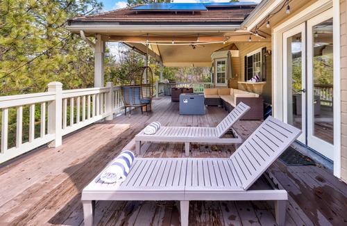 Oakhurst House | Private Resort Home in Yosemite w/River, 4Br-5Ba