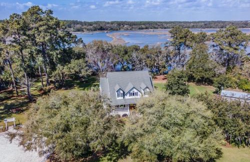 Saint Helena Island House | Private Retreat on Deep Water overlooking Jenkins Creek