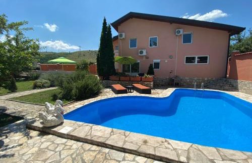 Blagaj Villa | Private Riverside Villa Silvia