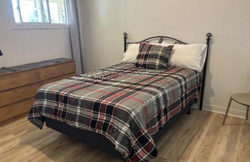 Mauricie House | Private Room 3 In A Spacious 5-bedroom Home