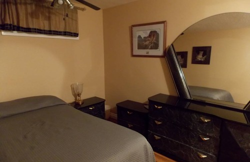 Southwest Calgary Resort | Private room ∙ 1 guest