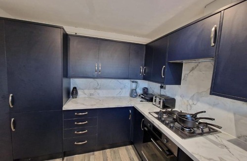 Southbury Apartment | Private Room in London Enfield with parking