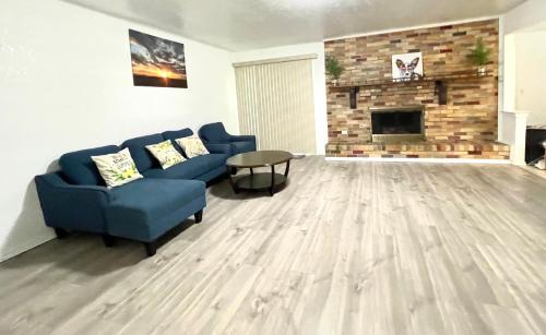 Plano House | Private room in Plano
