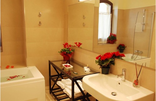 Arbizu Apartment | Private room in rural hotel with charm 9