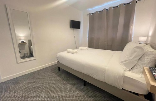 Barking House | Private room near Barking Station