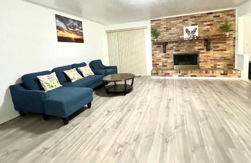 Plano House | Private room near downtown in Plano