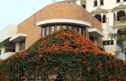 Adarsh Nagar House | Private room near Hathroi Fort