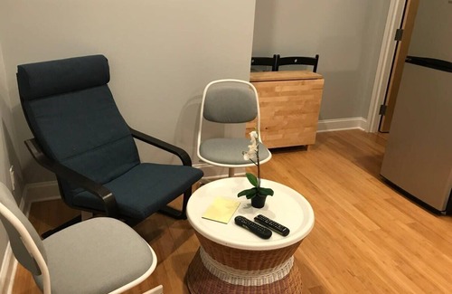 Danbury Apartment | Private Room with Private Bathroom