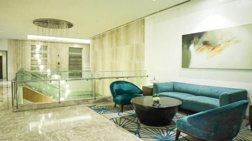 Santa Cruz Apartment | Private Rooms in Historic Manila Chinatown