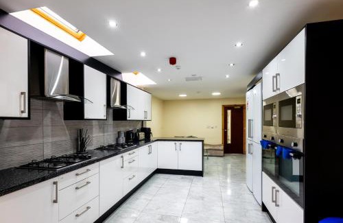 Selly Oak House | Private Rooms With Private Bathrooms In Selly Oak Birmingham