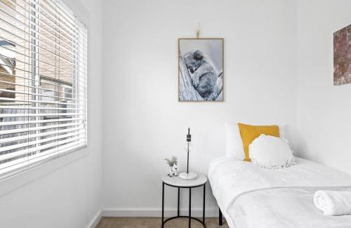 Ryde House | Private Single Room - Central Location at Ryde - Shared Bathroom
