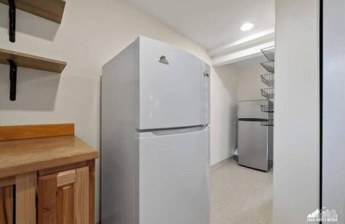 North Star House | Private, Spacious 5 Bedroom House
