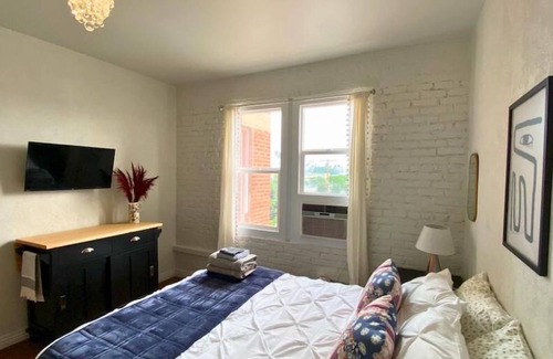 Rampart Village Apartment | Private Studio 420-friendly in DTLA's Heart!