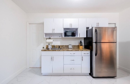Allapattah Apartment | Private Studio, 5 minutes to everything in Miami
