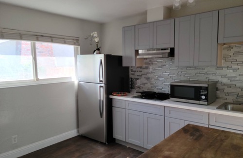 Brookvale Apartment | Private Studio Apartment located in quite neighborhood