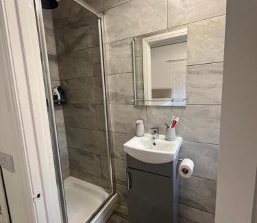 Roxeth Apartment | Private Studio Flat in Harrow