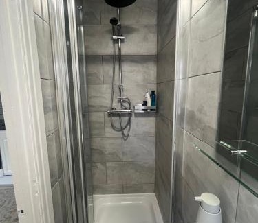 Roxeth Apartment | Private Studio Flat in Harrow