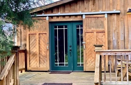Lexington Apartment | Private studio in former Calving Barn
