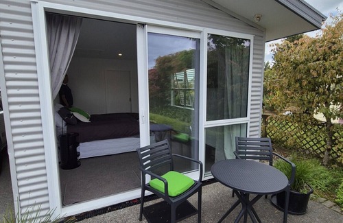 Wharewaka Apartment | Private Studio - Perfect for short stays in Taupo.