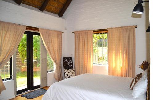 Somerset West Bed & Breakfast | Private Studio with Kitchenette