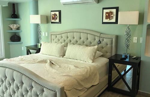 Boca de Tomatlan House | Private Suite With Garden, Swimming Pool, and Ocean Views