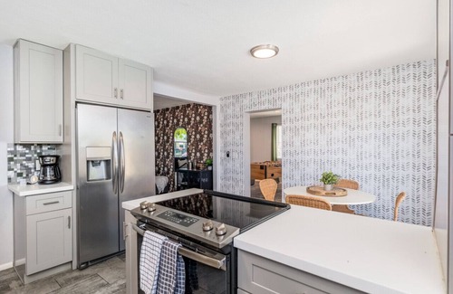 New Papago Parkway Apartment | Private, Sunshine Oasis! Heated Pool | Mini Golf