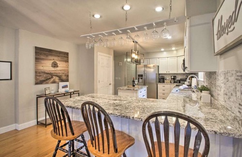 Conway House | Private & Super Spacious, close to downtown N. Conway and ski.