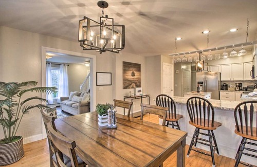 Conway House | Private & Super Spacious, close to downtown N. Conway and ski.