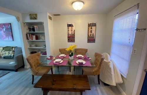 Palm Beach - West Palm Beach Apartment | Private Townhouse with courtyard and covered patio