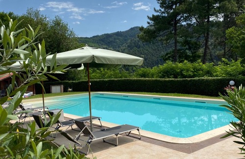 Pescaglia Villa | PRIVATE TRADITIONAL VILLA - POOL & TENNIS COURT NEAR LUCCA nIT046022C2234GP62T