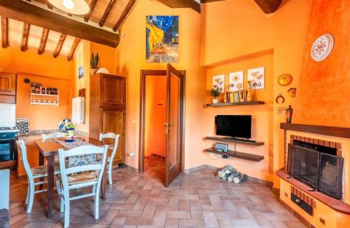Vescovado Apartment | Private Tuscan Villa with Stunning Hill Views