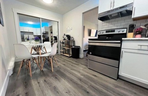 Canton Apartment | Private Upgraded Unit Near HOF