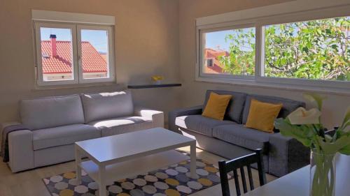 Covilha Villa | Private V3 Equipped Kitchen & Pool