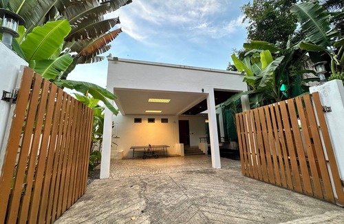 Ko Sire Villa | Private Villa Siray Beach Front