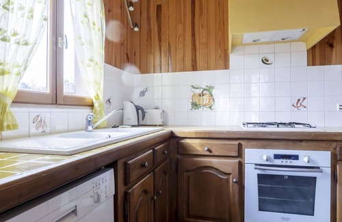 Loupiac House | Private Villa with private pool, WIFI, A/C, TV, terrace, pets allowed, panoramic view, parking