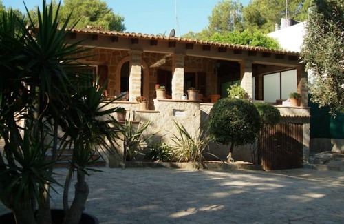 Mal Pas-Bon Aire Villa | Private villa with pool & marina view near beaches