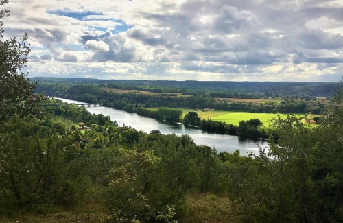 Tremolat House | Private villa with pool in pretty Dordogne village. Short walk to water sports