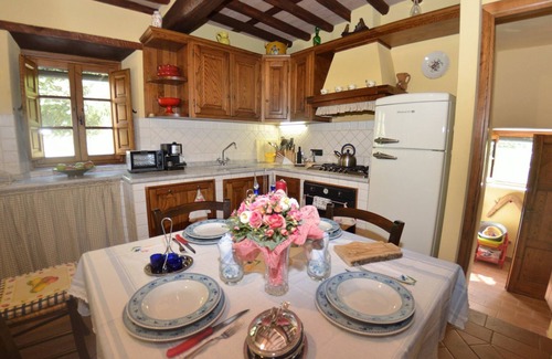 Pescaglia Villa | Private Villa with private pool, WIFI, TV, pets allowed, panoramic view, parking, close to Lucca