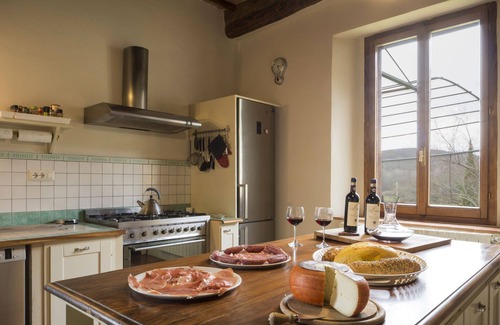 Simignano Villa | Private Villa with WIFI, private pool, A/C, hot tub, TV, patio, panoramic view, close to Siena