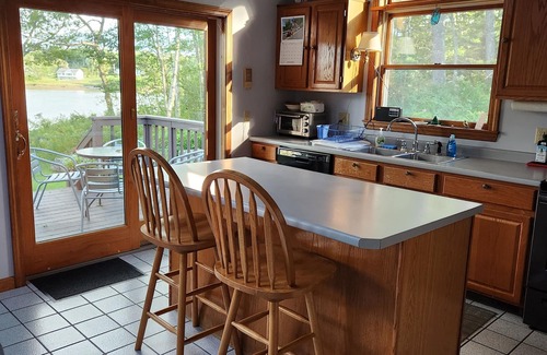 Isle of Springs House | Private Waterfront Vacation Home on Barters Island