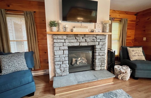 White Mills Ski Chalet | Private, Woodsy Getaway Chalet Close to Wallenpaupack