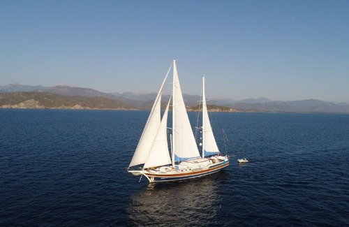 Fethiye Boat Rental | Private Yacht cruises in Turkey. The Blue Cruise,
