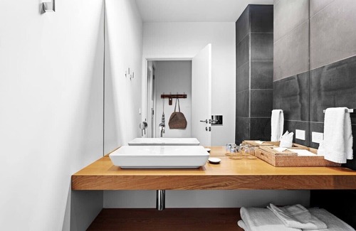Shoalhaven Heads Villa | Privately Managed Villa 12 -Bangalay Luxury Villas