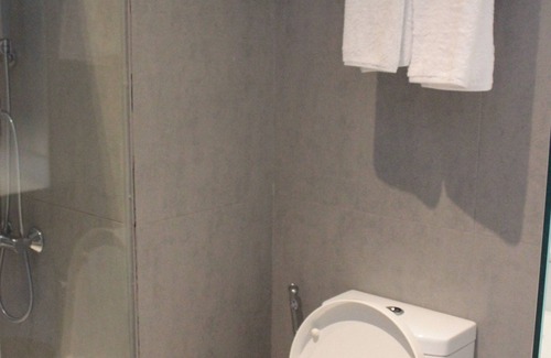 Diliman Hotel | Privato Quezon City