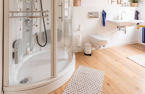Alt-Godesberg House | Privatzimmer Haus Schweiz